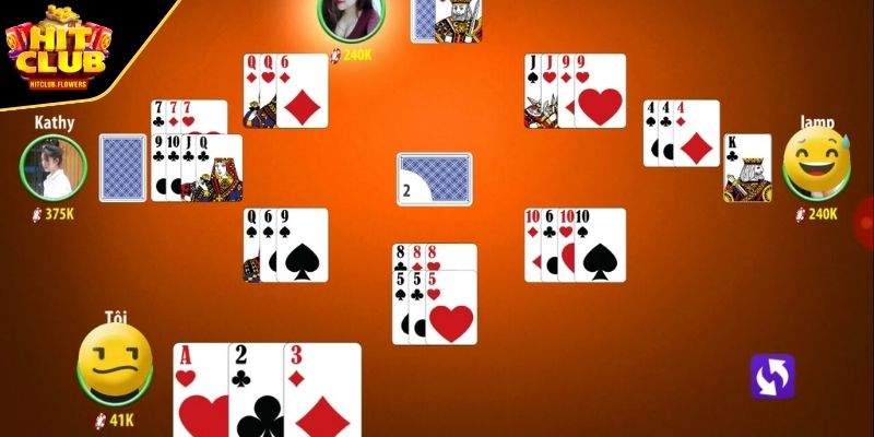 Quan sát và phân tích người chơi khác trong ván chơi 